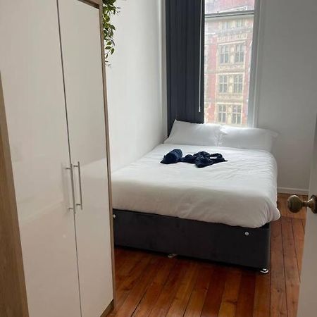 Spacious Flat For 6 City Center Gs305 Sheffield Eksteriør bilde