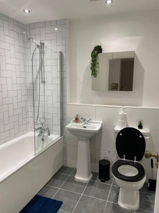 Spacious Flat For 6 City Center Gs305 Sheffield Eksteriør bilde